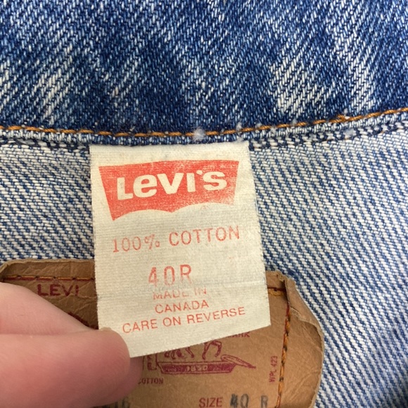 SOLD Vintage Levi's 1980s Type 3 Denim Jacket - Picture 4 of 7
